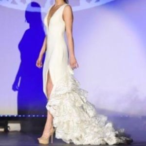 Ivory Tarik Ediz Wedding / Pageant Gown
